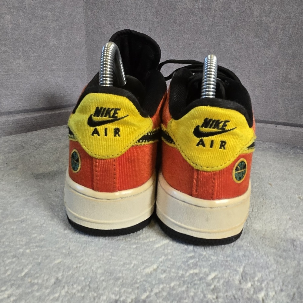 NIKE AIR FORCE 1 LV8 1 "ROSWELL RAYGUNS" SZ 5.5Y White Orange 1 String - Picture 4 of 7